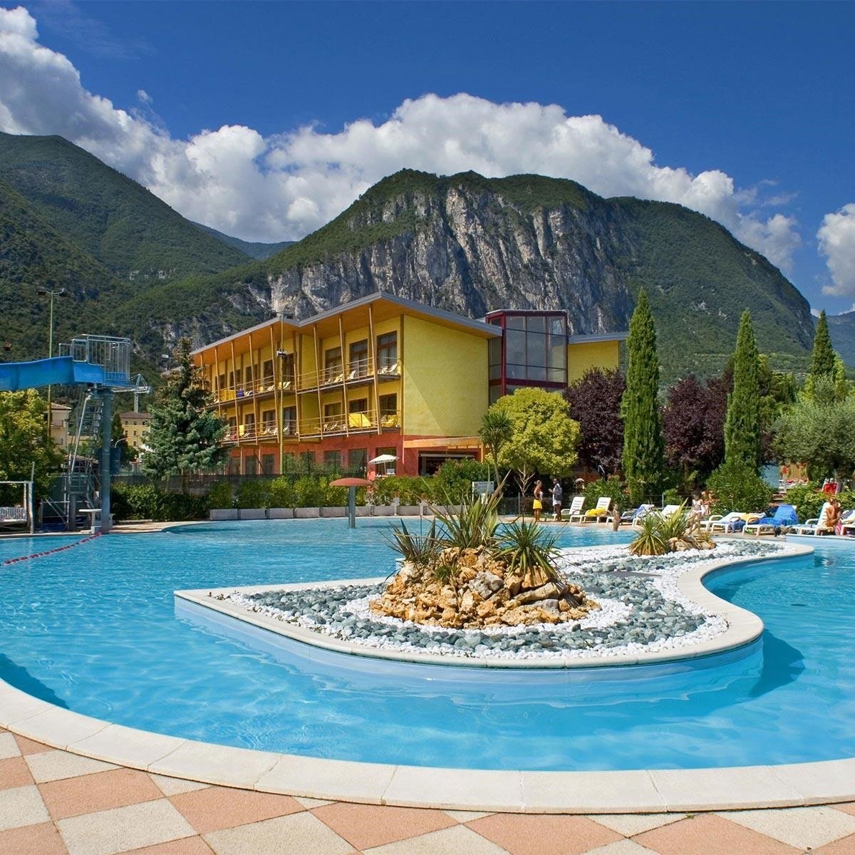 5 Tage Urlaub 4* Garda Sporting Hotel Wellness Gardasee Riva del Garda ...